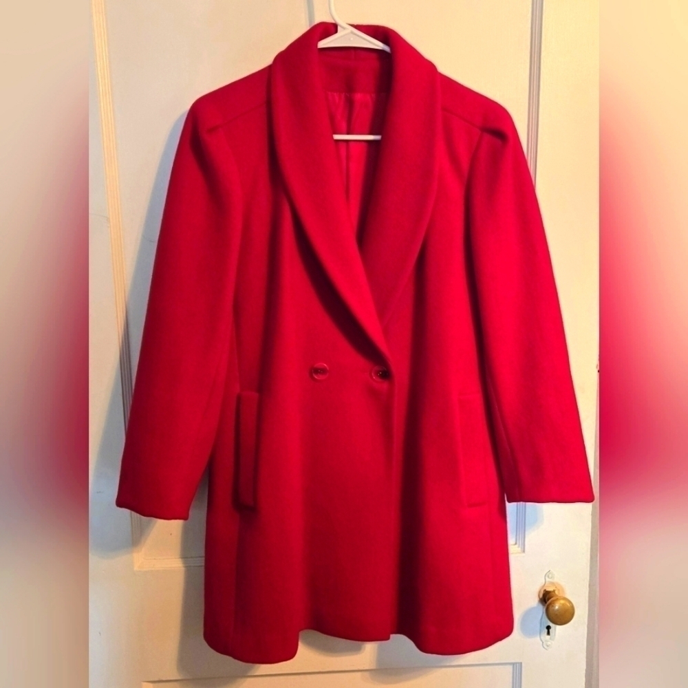 Central Park | Vintage | 100% Wool Winter Peacoat | Color: Red